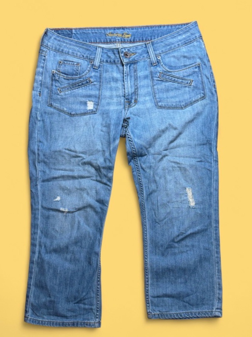 American Eagle Outfitters Light Blue Cropped Jeans